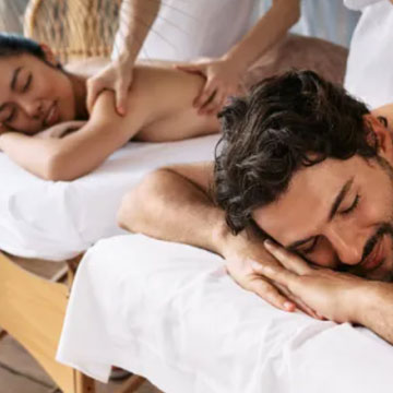 Couple Massage Packages at Salon @ 31st Day Spa
