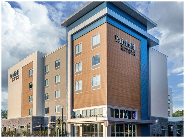 Fairfield Inn & Suites Virginia Beach Town Center - An Affordable Budget Friendly Option