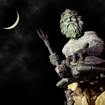 Uncover Dark Secrets - Neptune Ghosts Haunted Walking Tour