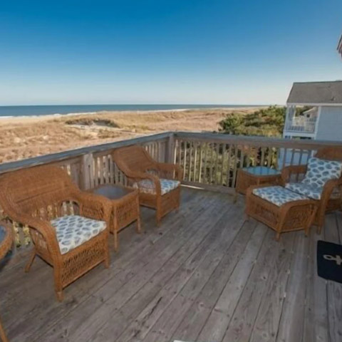 Serendipity, Oceanfront Home – Sleeps 10