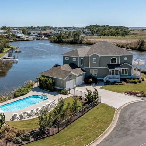 Summer Baycation – Bayside w/ Pool – Sleeps 21