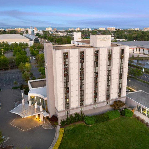 DoubleTree by Hilton Hotel Virginia Beach, Short Drive to Boardwalk